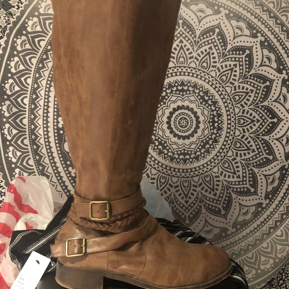 Brown boots